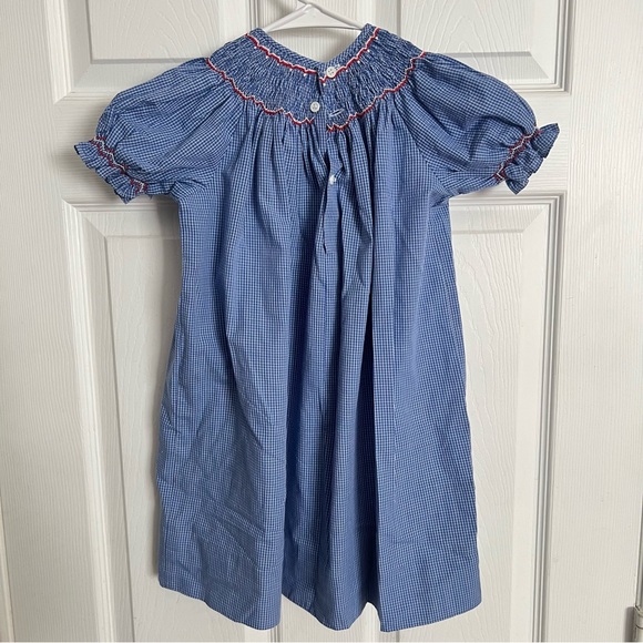 Hand Smocked (Girl) Hand Smocked, Lightweight Cotton - Picture 2 of 5